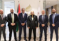 وفد من شركة نيو كاش يهنئ السيد حاتم عرينات بتوليه منصب المدير العام